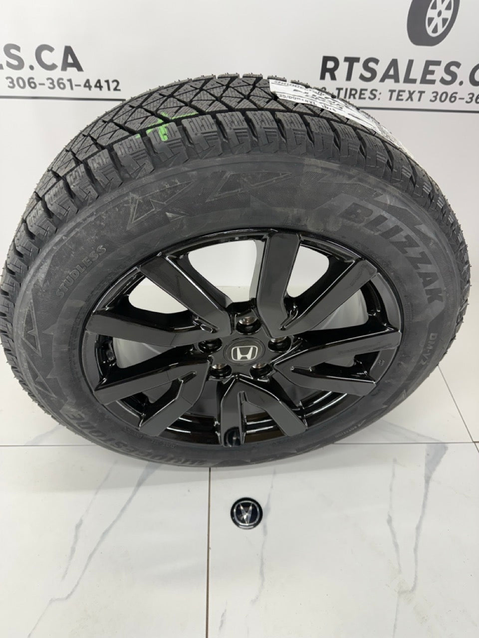 Bridgestone Blizzak Winter Tires 18" Rims 5x120 Honda / Acura