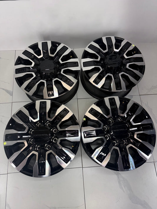 20x8.5 GMC 2500/3500 Denali Ultimate Rims 8x180 (Takeoffs)