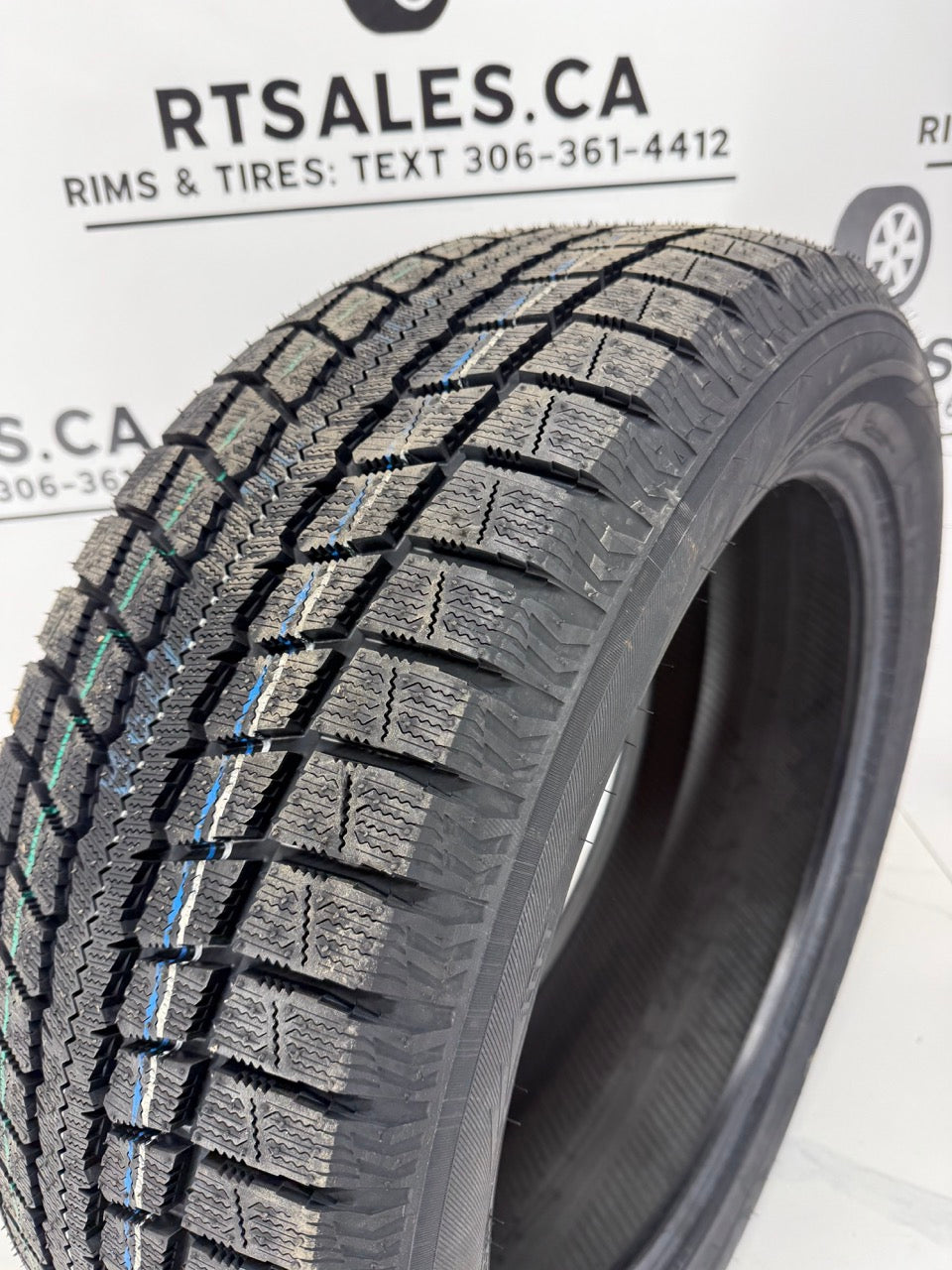 275/50/22 Nitto WINTER SN3 Winter Tires