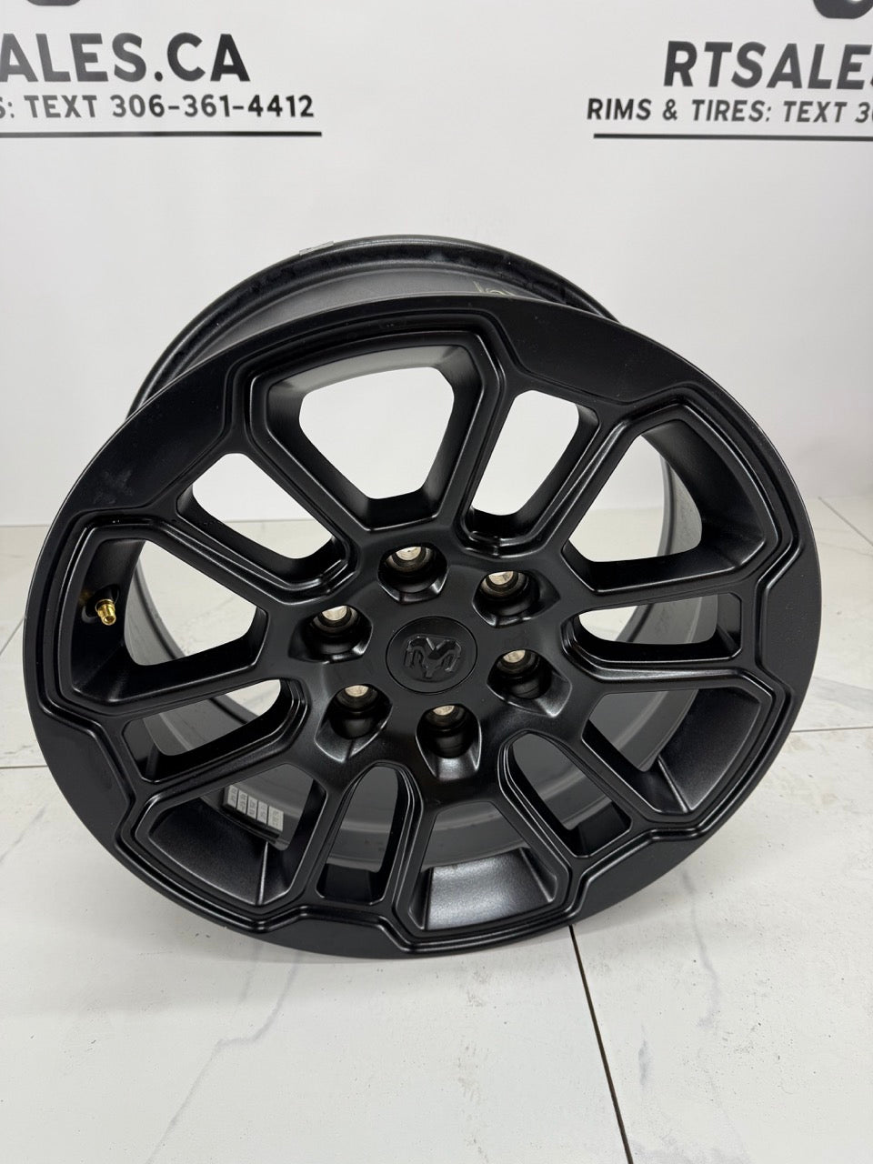 18x9 Ram Rebel 1500 OEM Rims 6x139.7 (Takeoffs)