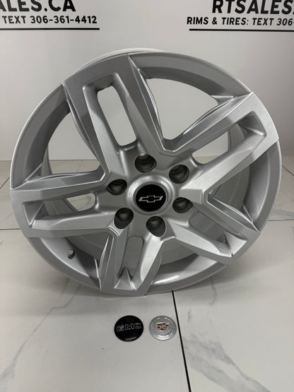 18x8 Replica 353 Silver Rims 6x139
