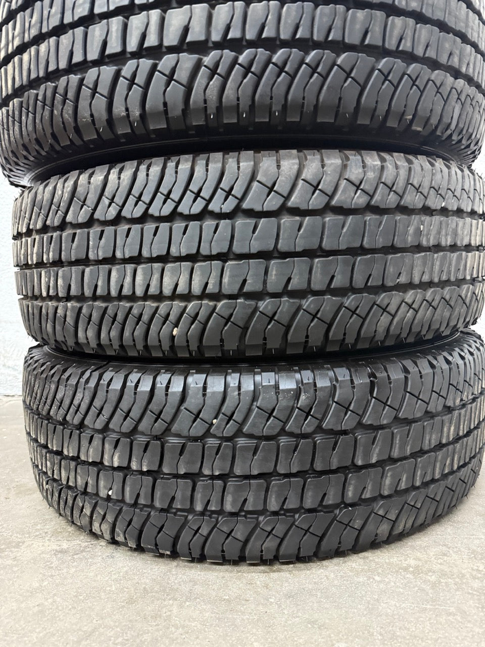 LT 245/75/17 Michelin AT2 E All Season Tires (Near new)
