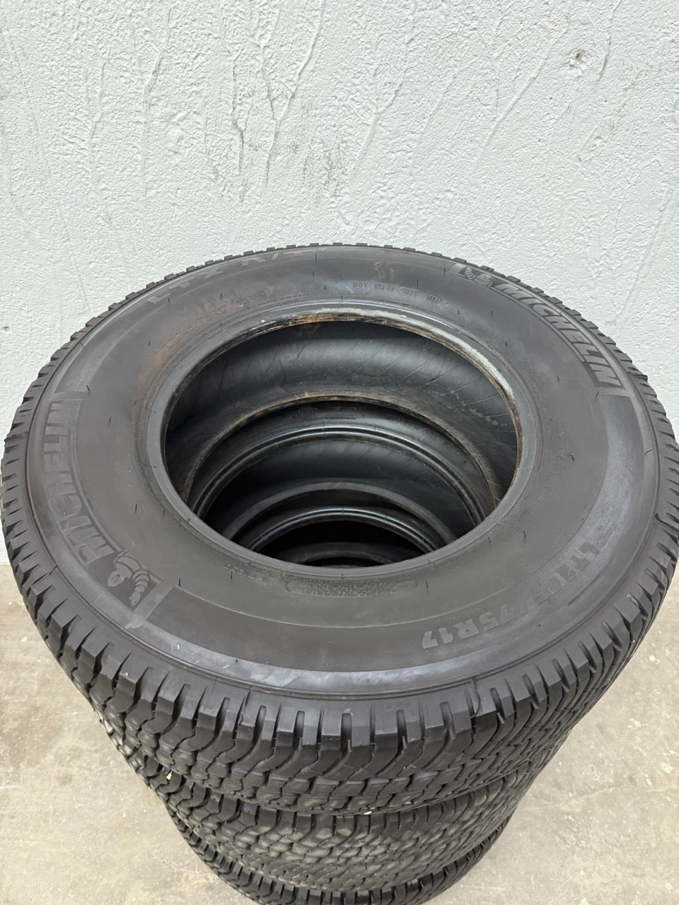 LT 245/75/17 Michelin AT2 E All Season Tires (Near new)