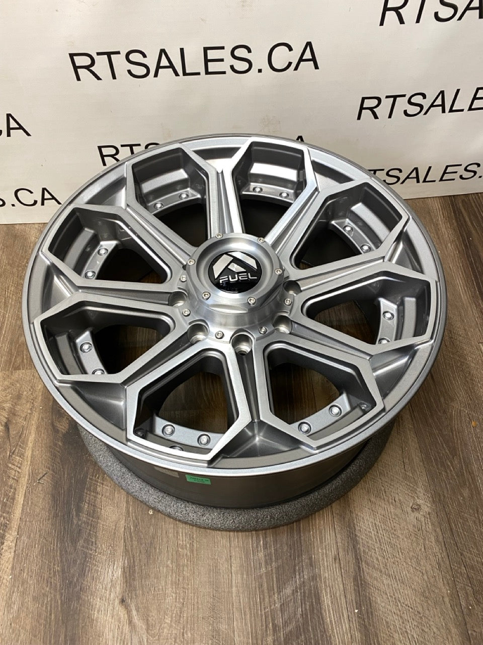 22x10 Fuel Siege Rims 8x165