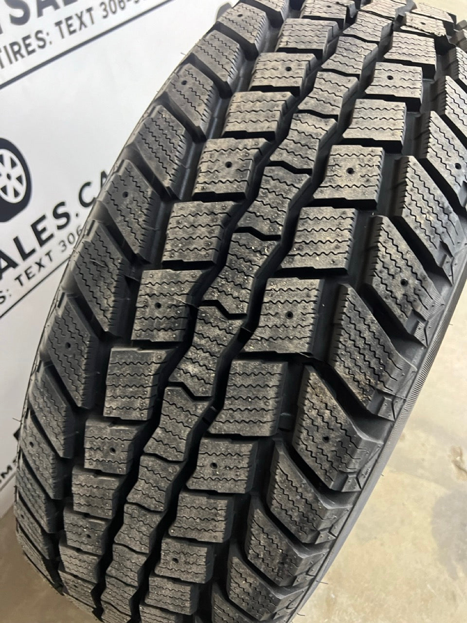 275/60/20 Sailun Winter tires on rims Ford F-150 20 inch