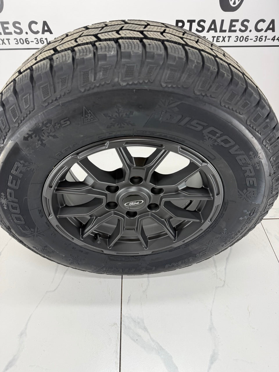 265/70/17 Cooper Snow Claw Winter Tires on 17" Ford Bronco Rims 6x139.7