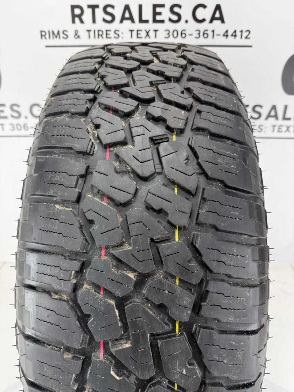 285/65/18 Falken WILDPEAK A/T AT3W All Season Tires (Takeoffs)