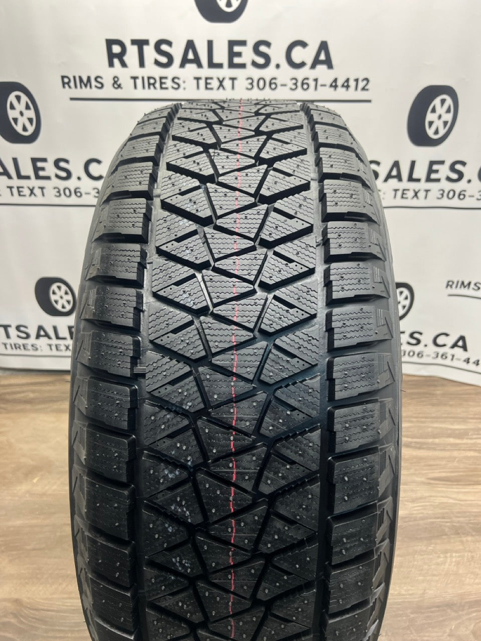 225/75/16 Bridgestone BLIZZAK DM-V2 Winter Tires