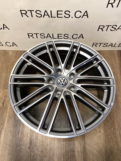 20x8.5 Replica R206 Rims 5x130