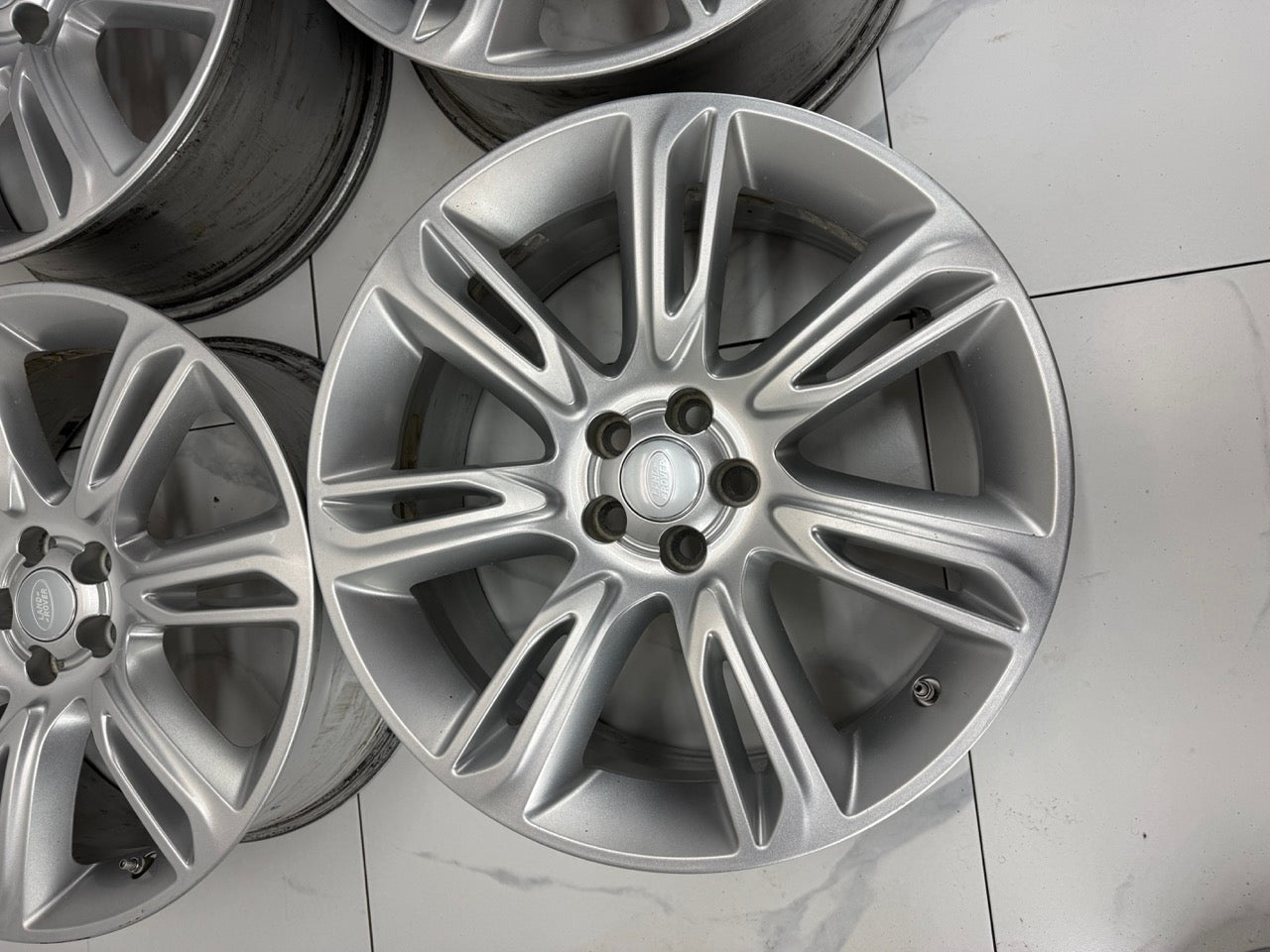 20x8.5 Factory OEM Land Rover Rims 5x108 (Used)