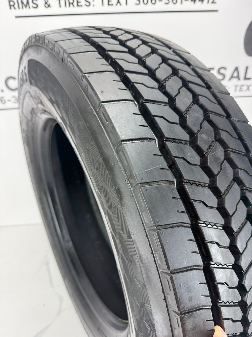 225/70R19.5 Continental CONTI HSR 5 14 ply All Weather (Takeoffs)