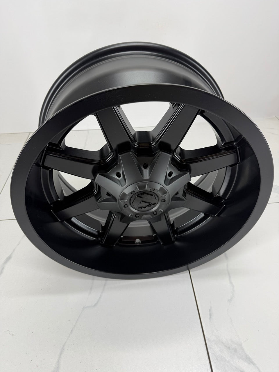 18x9 Fuel Maverick Rims 8x165 - R&T Sales