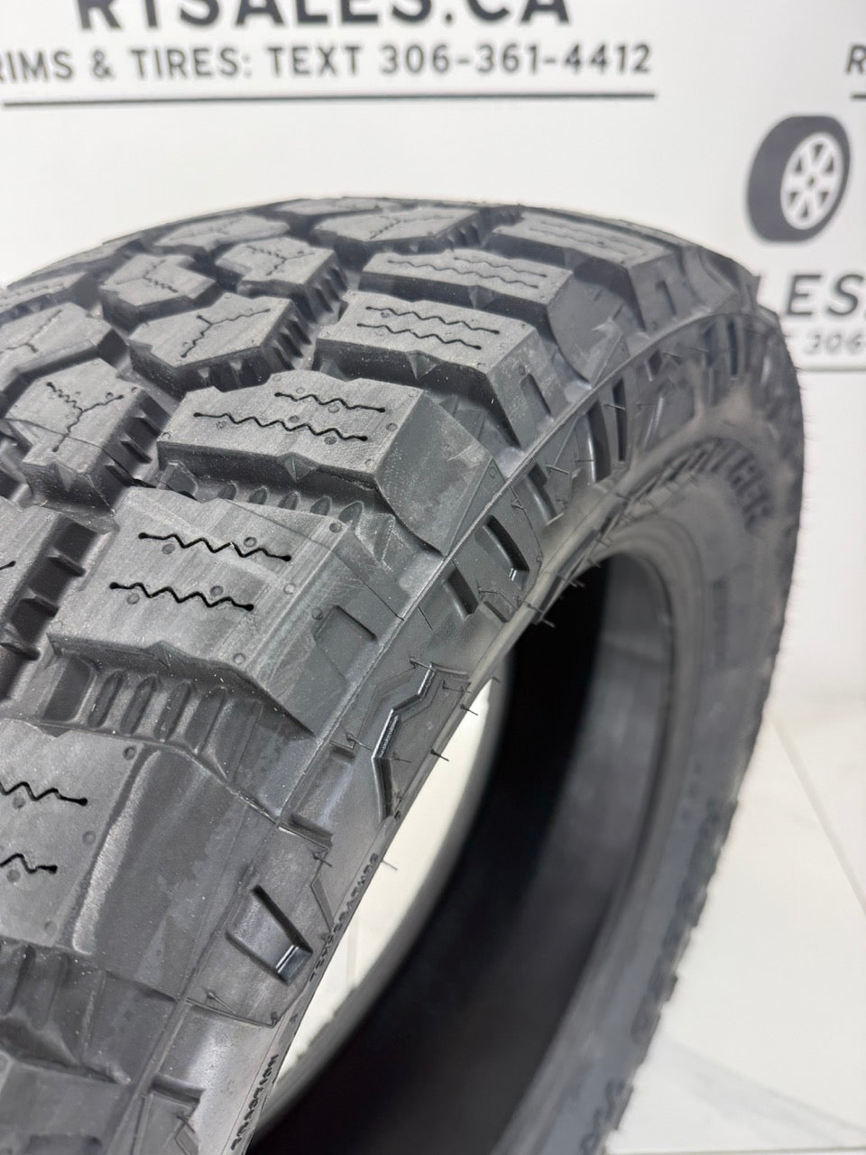 255/70R18 XL Cooper Rugged Trek All Weather Tires - R&T Sales