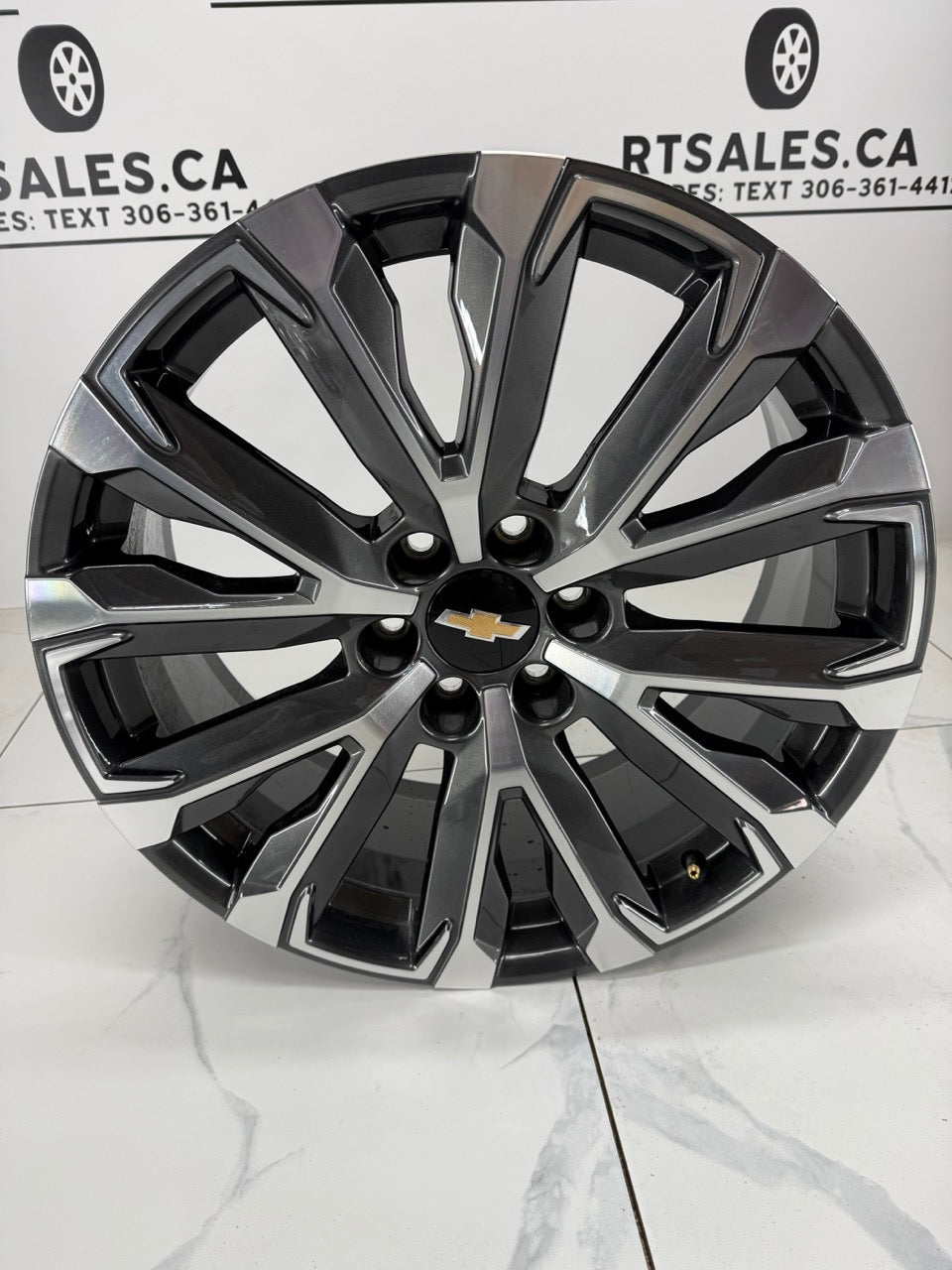 22x9 Chevy Factory OEM 1500 Rims 6x139 (Takeoffs)