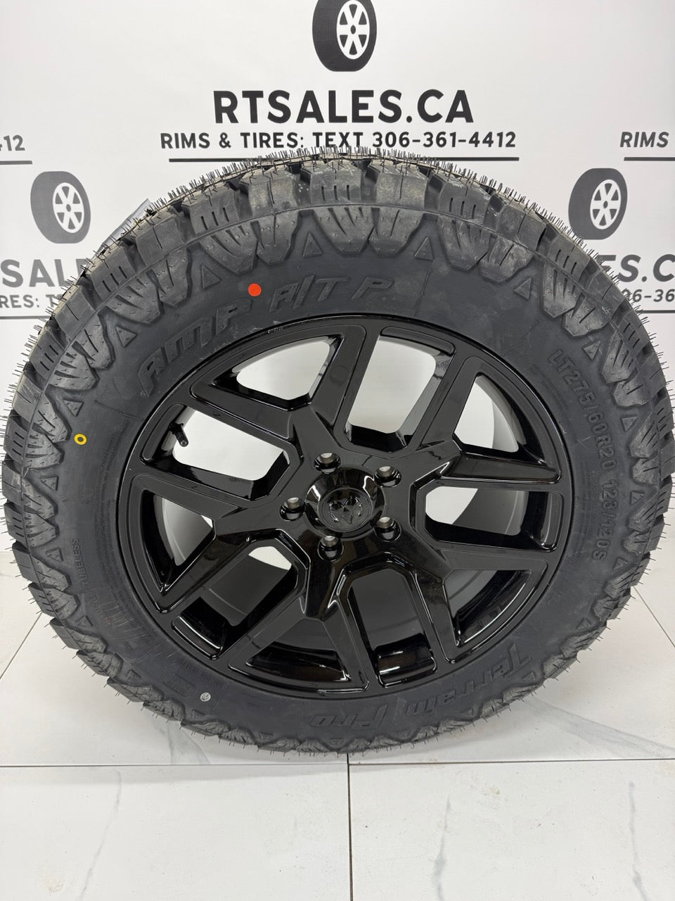 LT 275/60/20 AMP Pro All Terrain Tires on 20" Rims 5x139.7