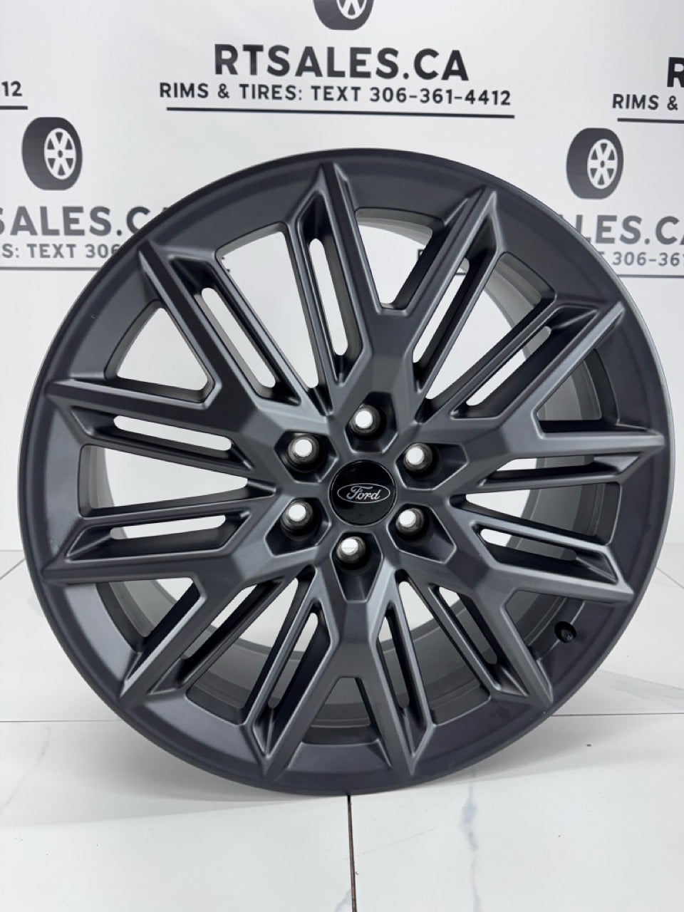 22x9 OEM Ford Takeoff Expedition Rims f-150