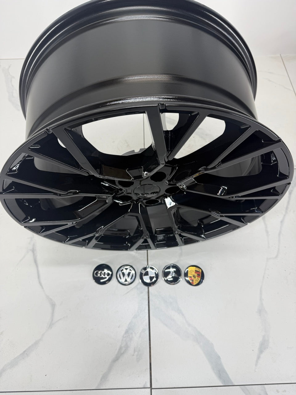 20x9 Replica R253 Rims 5x112