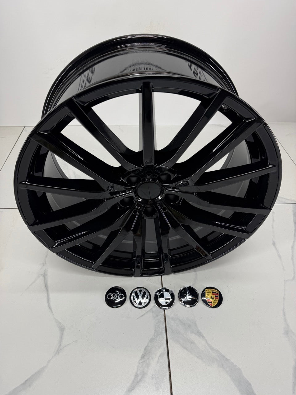 20x9 Replica R233 Rims 5x112