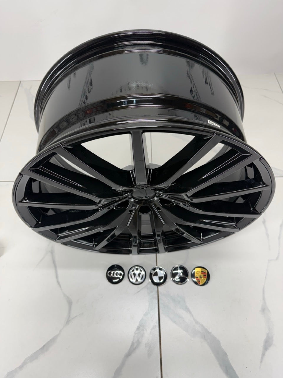 20x9 Replica R233 Rims 5x112