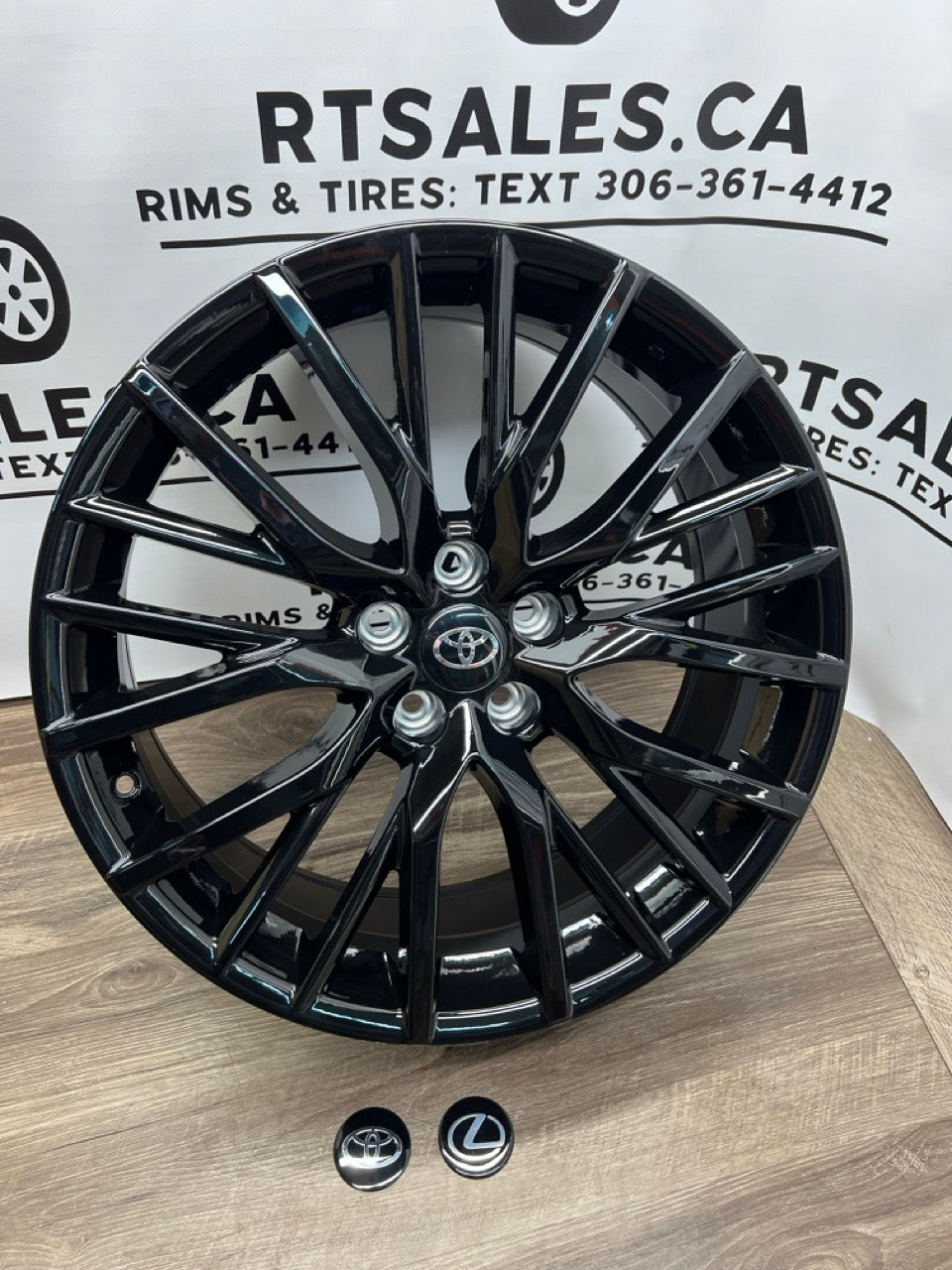 18x8 Replica R224 Rims 5x114.3