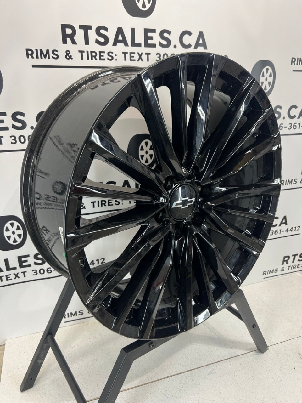 22x9 Replica GM 330 Rims 6x139.7