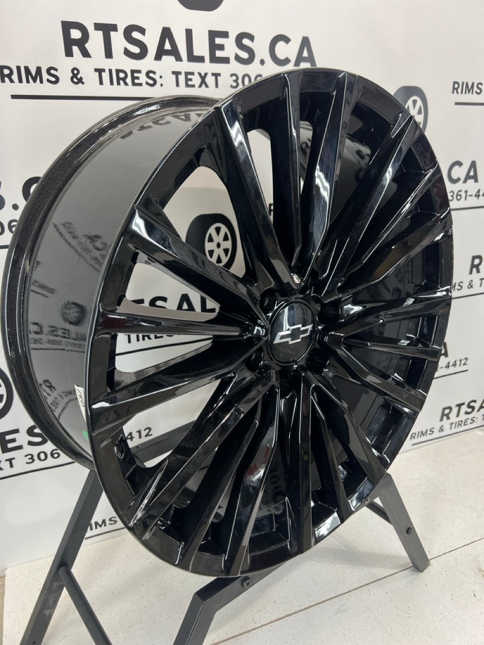 22x9 Replica GM 330 Rims 6x139.7