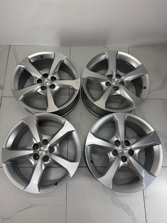 Chevrolet Camaro SS wheels 20 inch staggered — set of 4 used