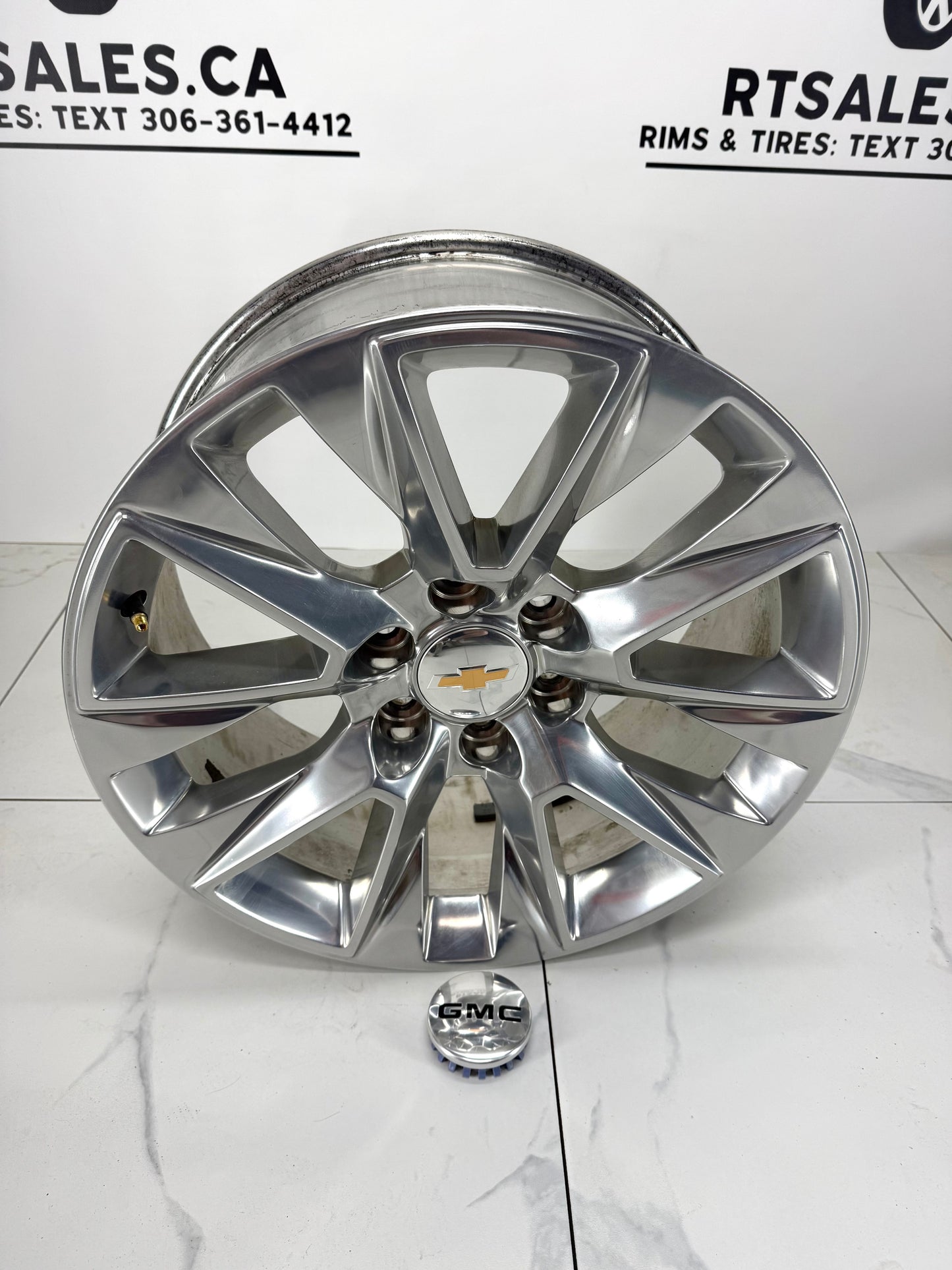 20x9 Chevy Silverado LTZ Factory OEM Polished Rims 6x139.7 (Takeoffs) - R&T Sales