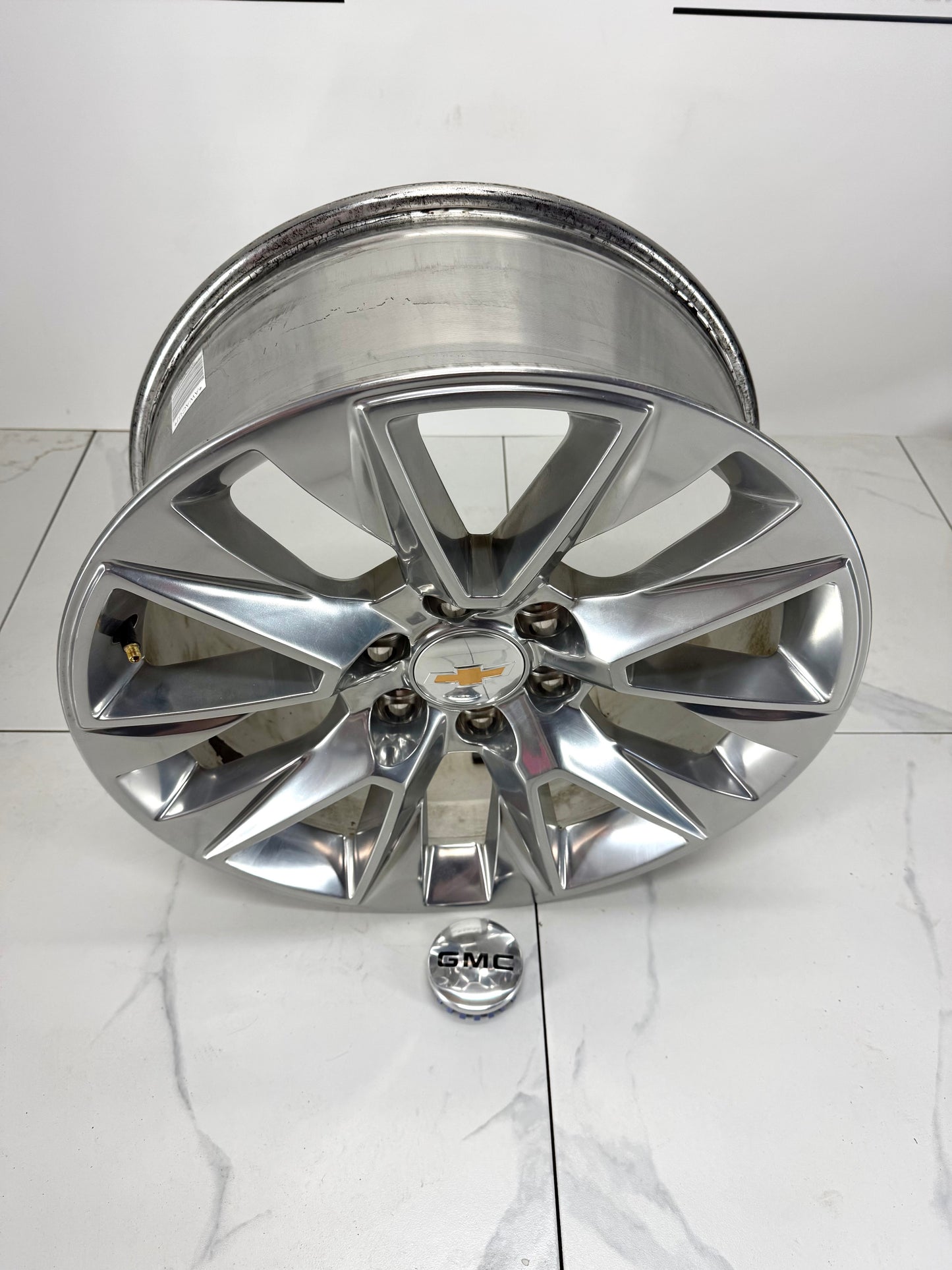 20x9 Chevy Silverado LTZ Factory OEM Polished Rims 6x139.7 (Takeoffs) - R&T Sales