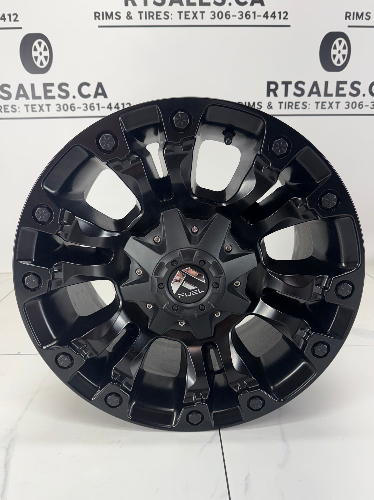 18x9 Fuel Vapor matte black rim 8x180 +20 — spoke detail