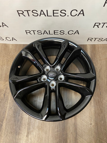 18x8 Replica R235 Rims 5x108