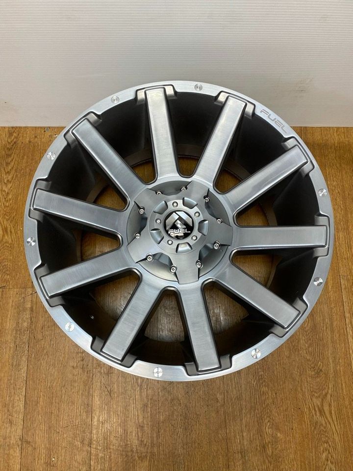 20x10 Fuel Contra Rims 8x165