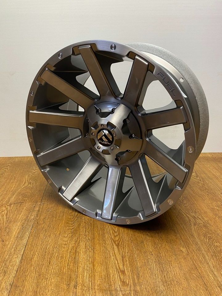20x10 Fuel Contra Rims 8x165