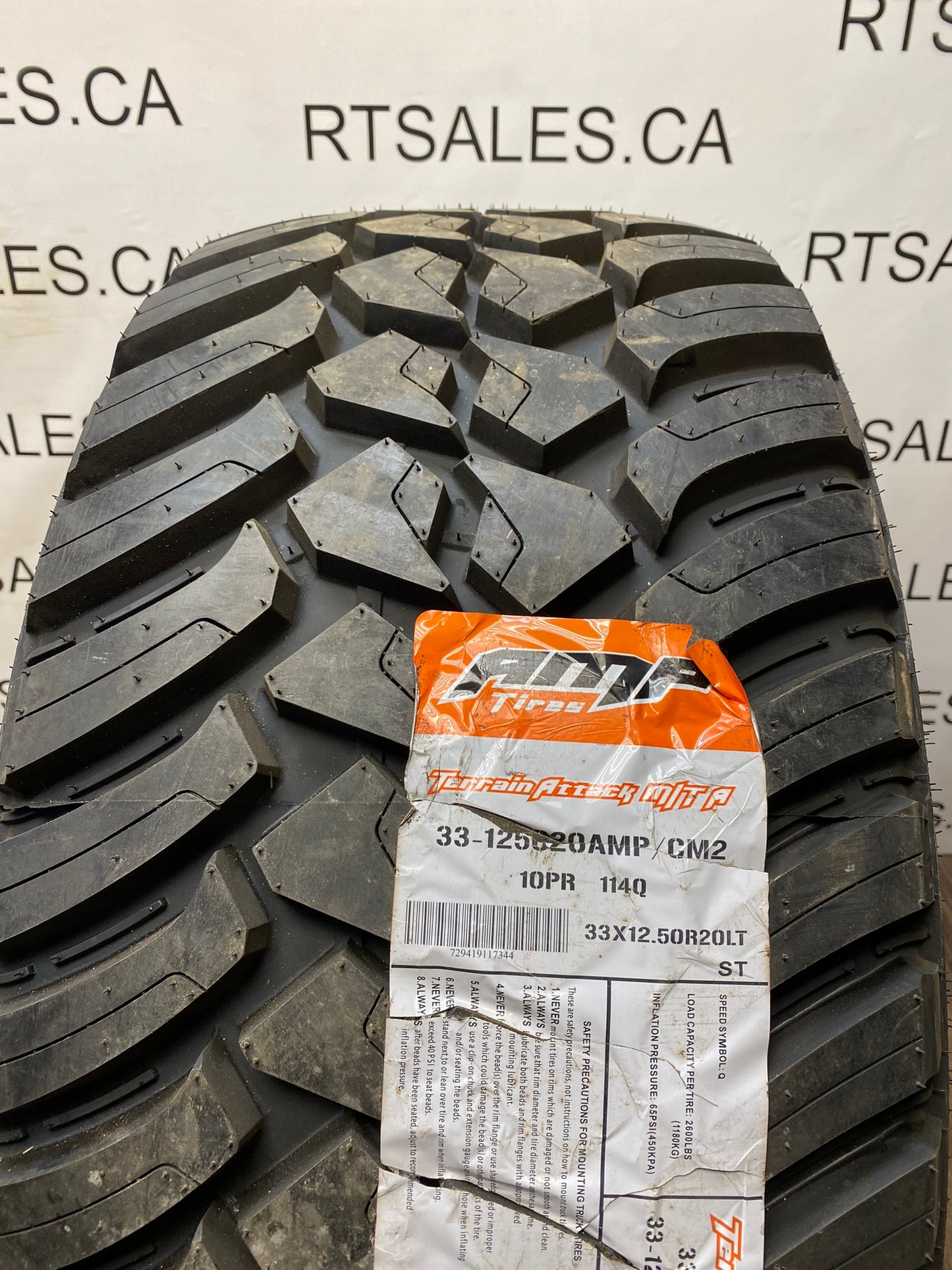 LT 33x12.5x20 Amp M/T Mud tires / 10 ply