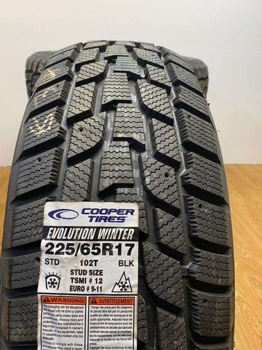 225/65/17 Cooper EVOLUTION WINTER STUDDABLE Winter Tires - R&T Sales 
