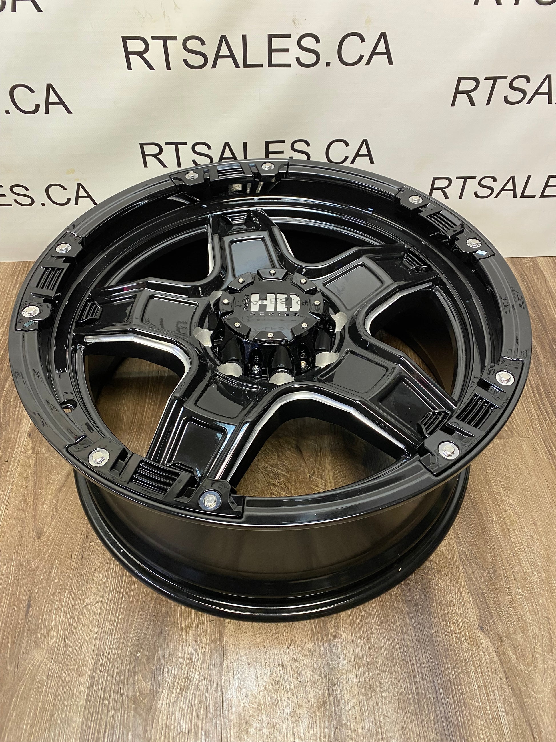 22x9.5 Fast HD Rampage Rims 8x170 - R&T Sales 